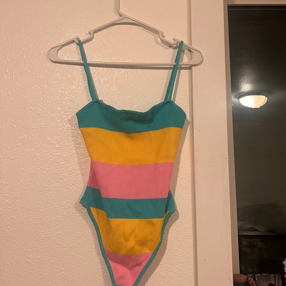 Cute top!